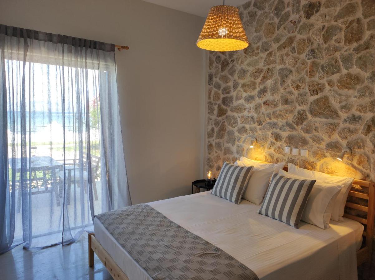 Thalassa Apartments & Studios 카보스 외부 사진