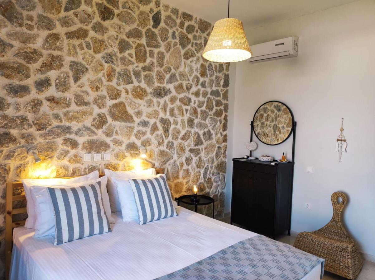 Thalassa Apartments & Studios 카보스 외부 사진